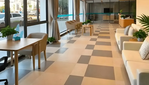 仅一周董璇二婚老公就被扒干净，她又看走眼了？